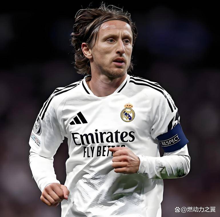 魔笛声未央!38岁莫德里奇拒沙特降薪留队,皇马出场576次夺27冠
魔笛声未央!38岁莫德里奇拒沙特降薪留队,皇马出场576次夺27冠